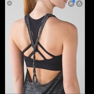 Lululemon twist & toil bra tank